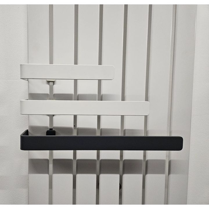 Grzejnik panelowy pionowy Julia 1600 3
